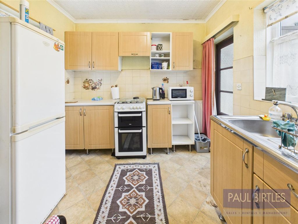 Property photo 3 of 15 Cam04378G0-Pr0150-Still002.Jpg
