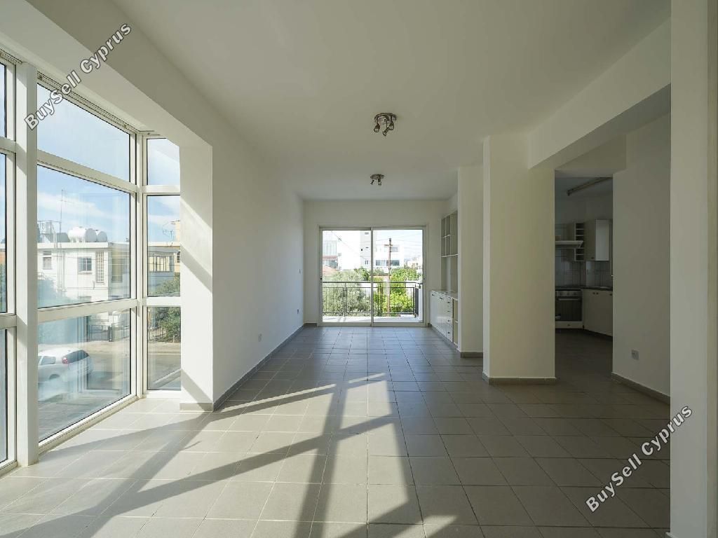 Property photo 3 of 27