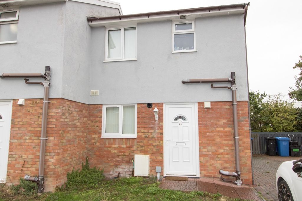 Property photo 1 of 24