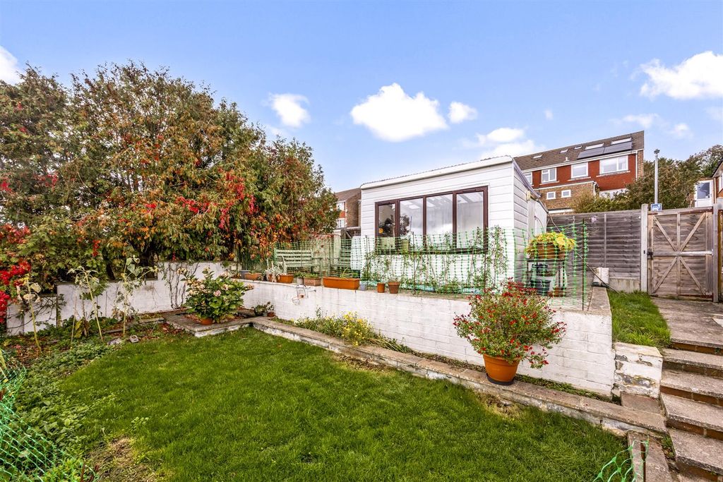 Property photo 3 of 20 Rear Garden