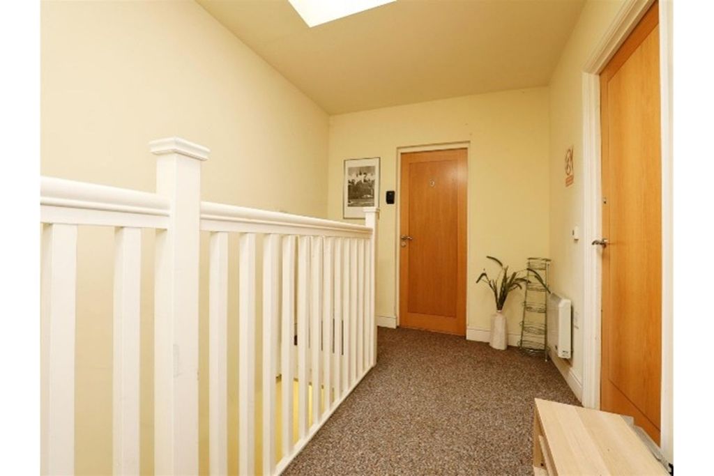 Property photo 2 of 13 Entrance