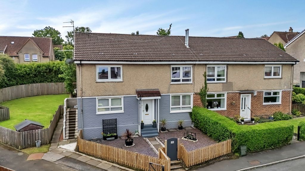 Property photo 1 of 15 001