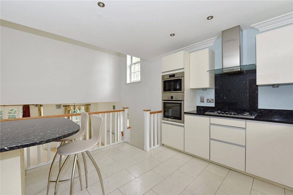 Property photo 2 of 10 Picture No. 10