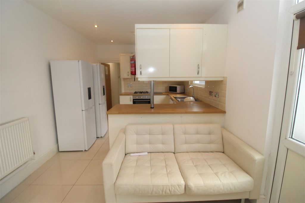 Property photo 2 of 22 Img_2391.Jpg