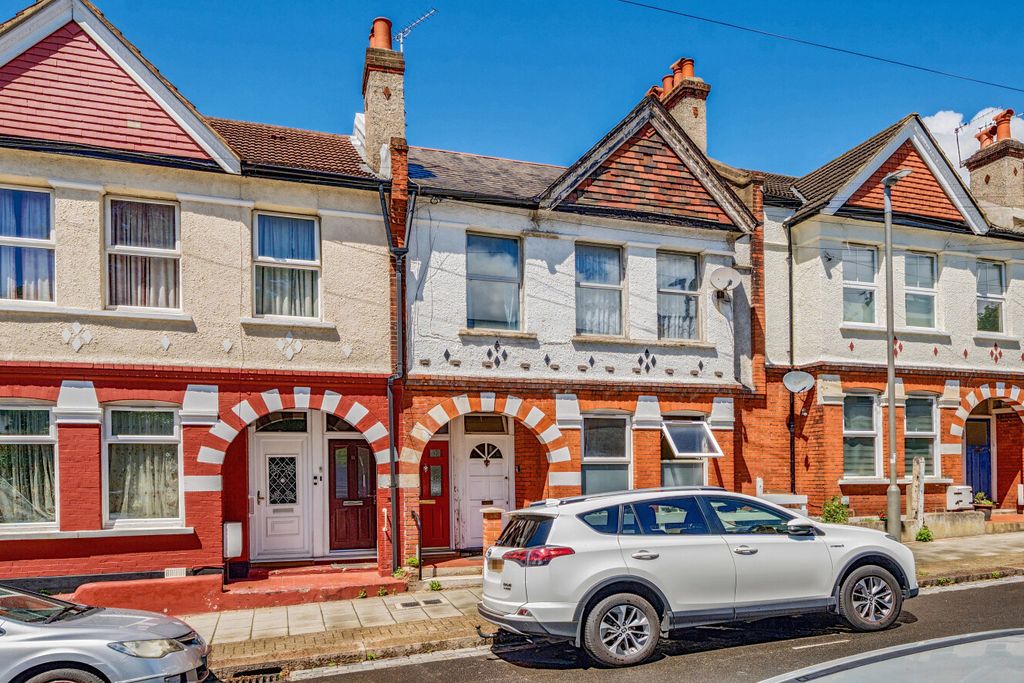 Property photo 1 of 14 1472068-1-6A280ee...