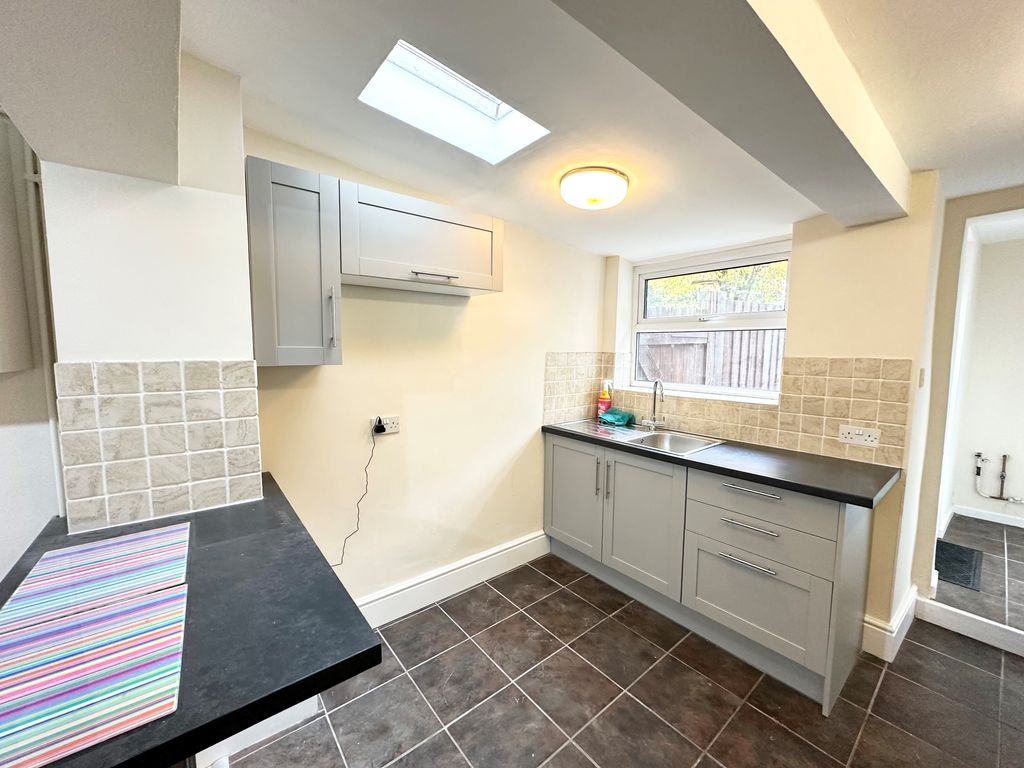 Property photo 2 of 11 Front