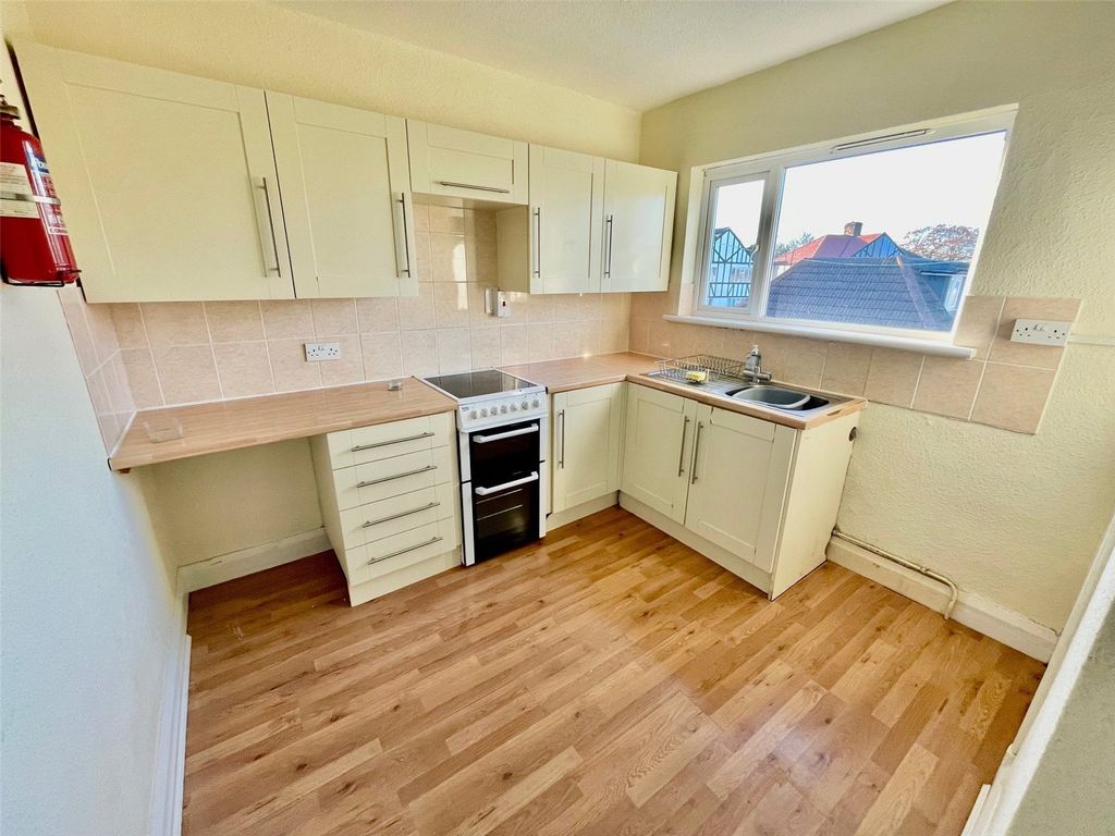Property photo 2 of 13 Picture No. 02