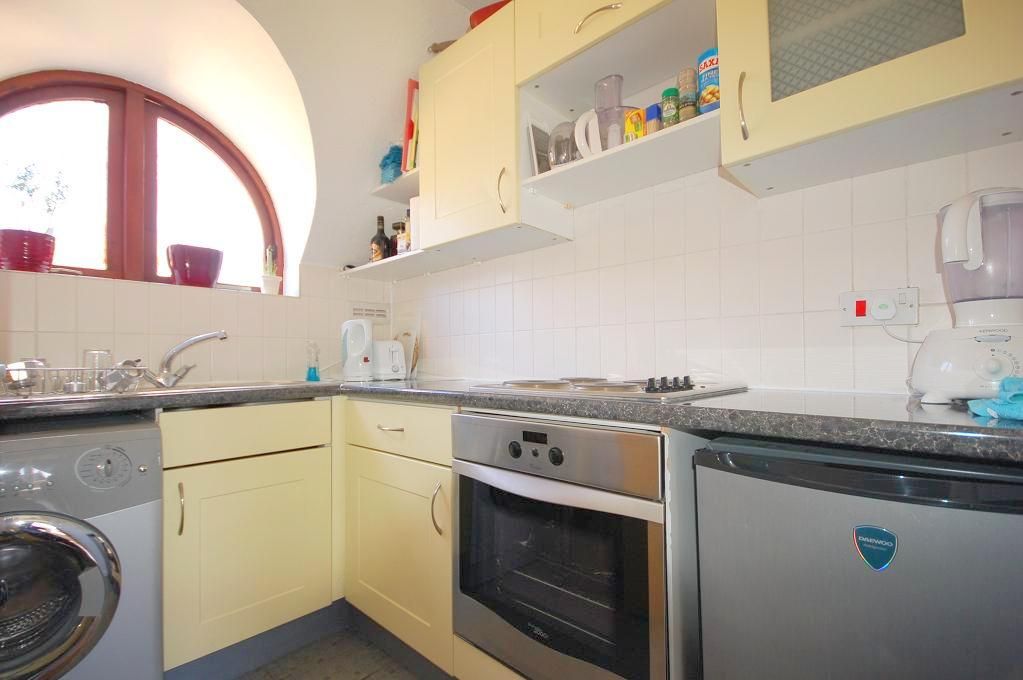 Property photo 2 of 4