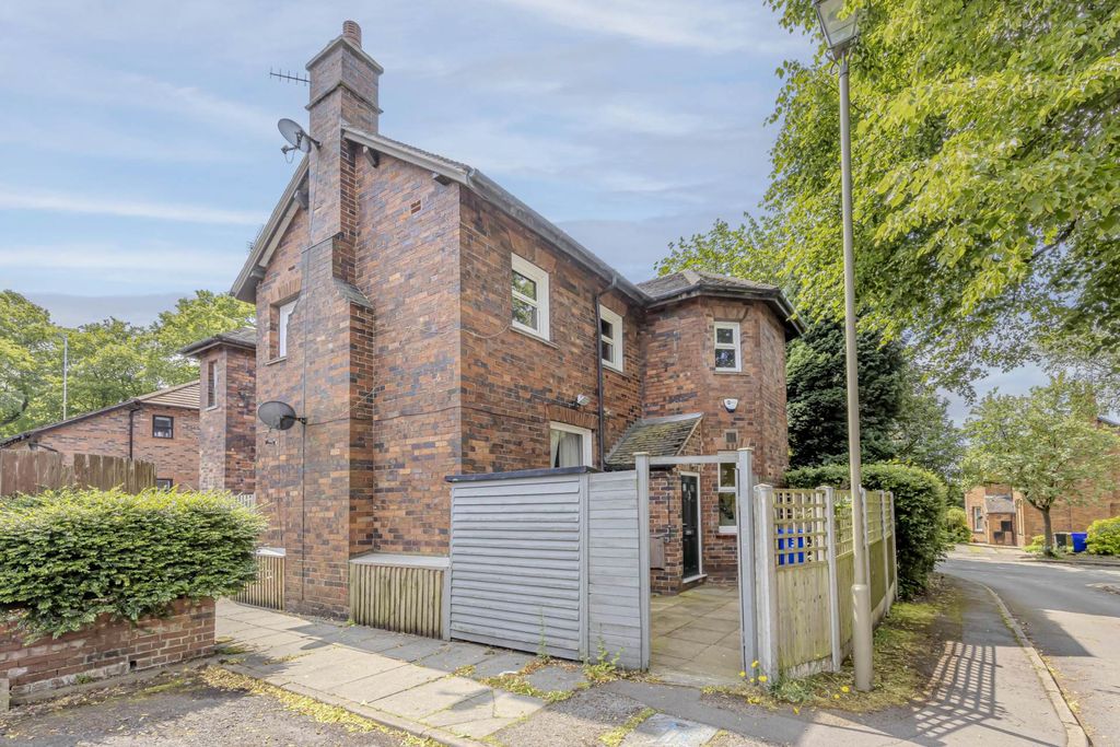 Property photo 1 of 16