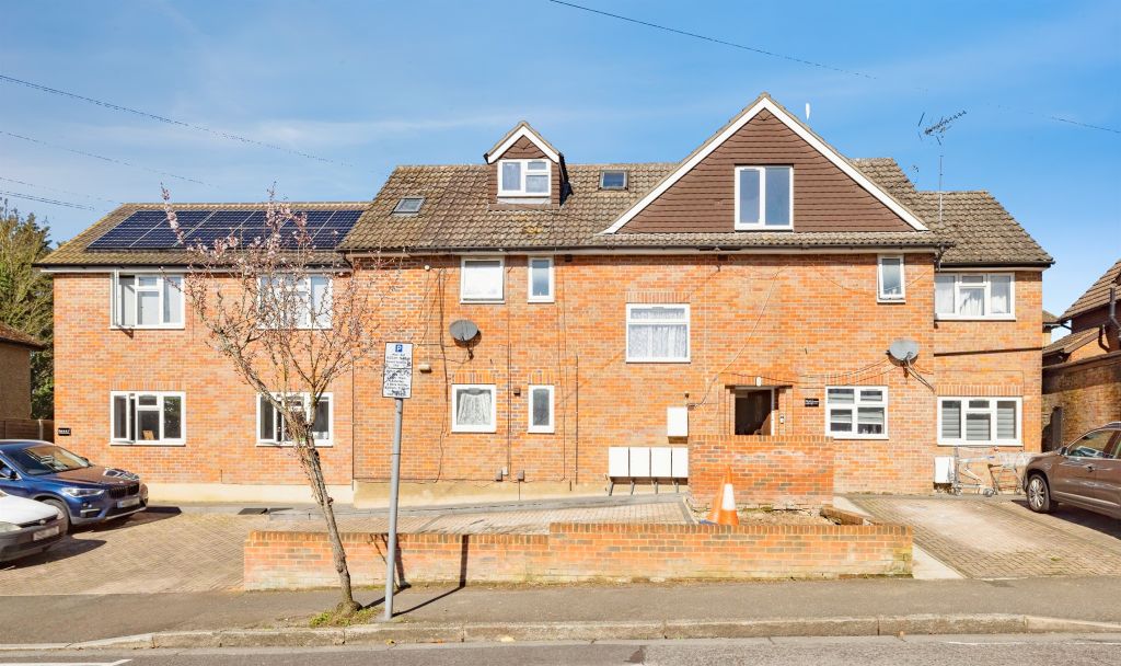 Property photo 1 of 9