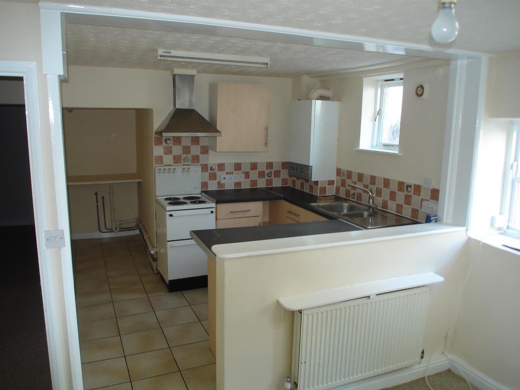 Property photo 1 of 3