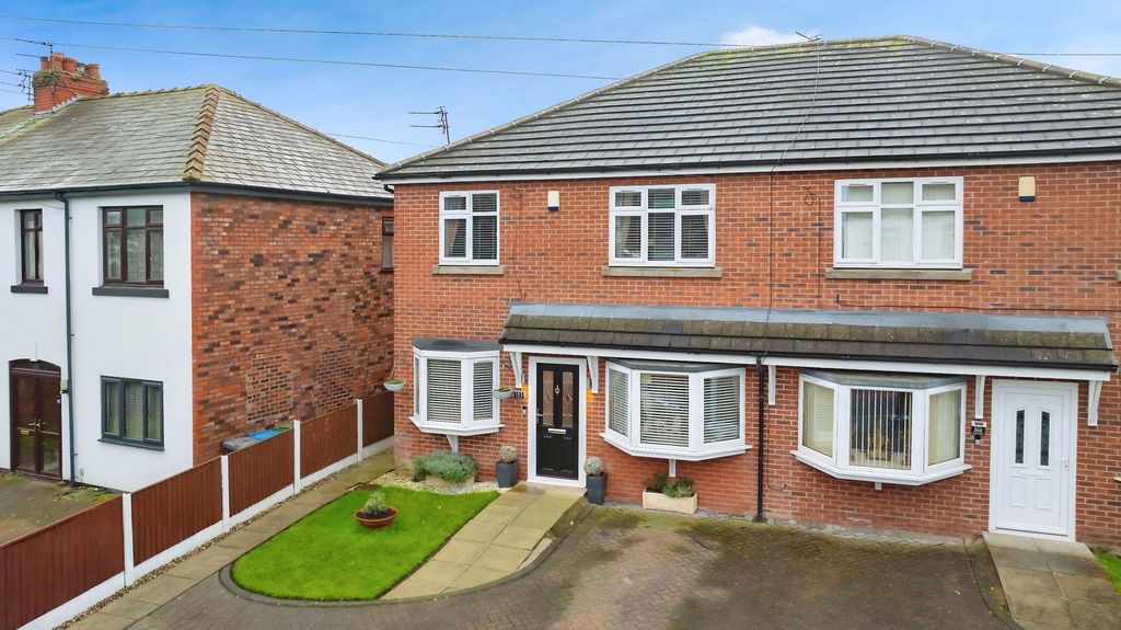 Property photo 1 of 26