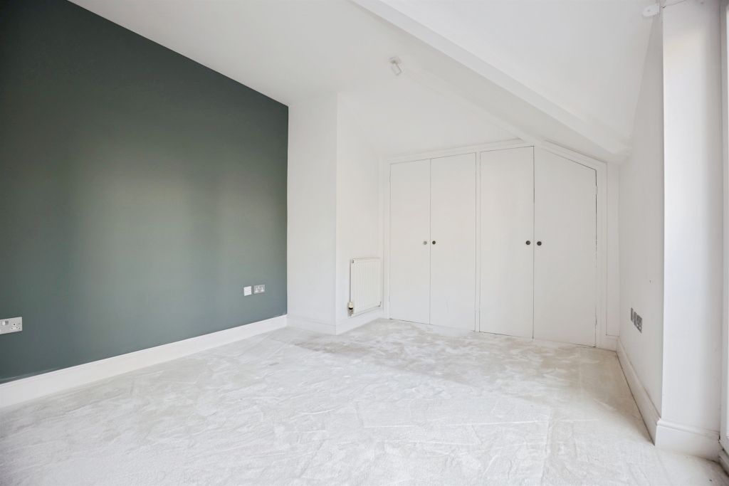 Additional image 8 of 2 bed flat for saleWilhelmina Close, Leamington Spa CV32
