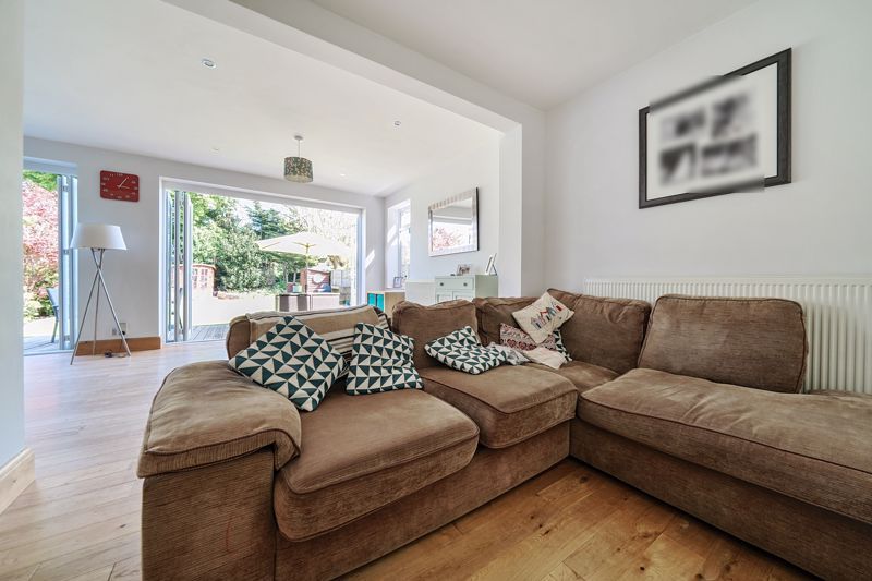 Property photo 2 of 19 Sitting Area