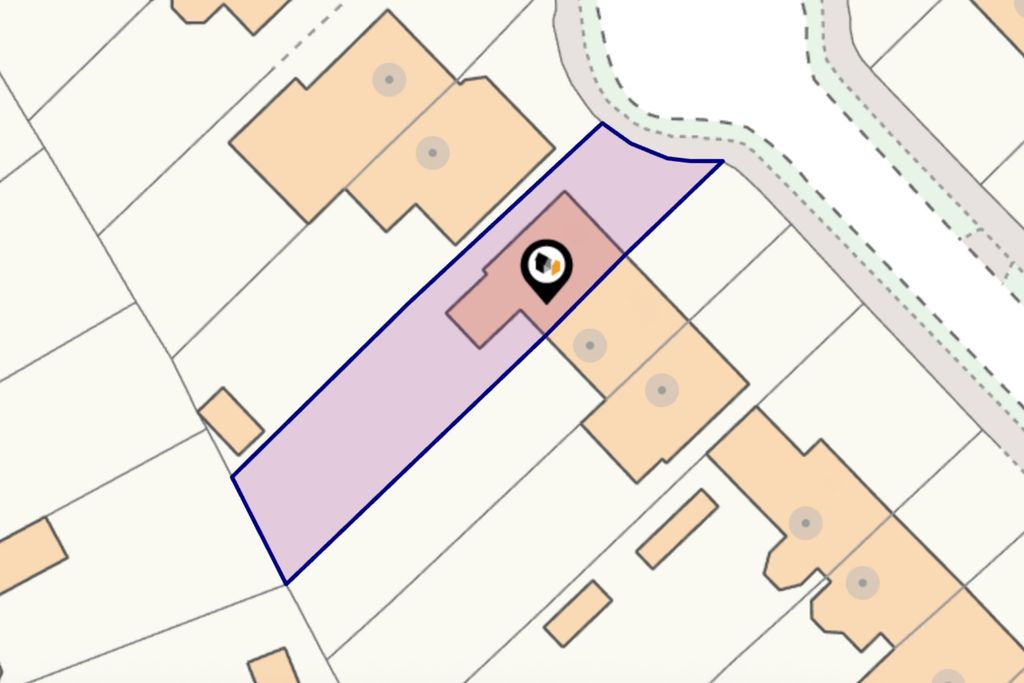 Property photo 2 of 19 4704976