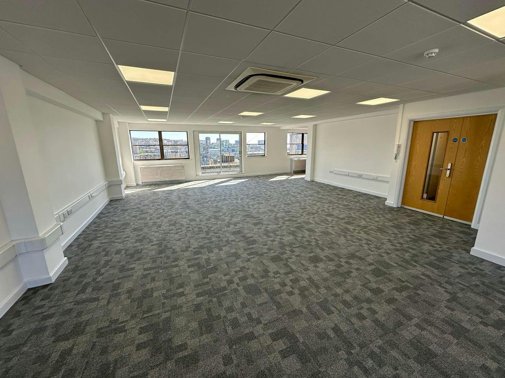 Property photo 3 of 19 Whatsapp Image 20250318 At 1141234.Jpeg