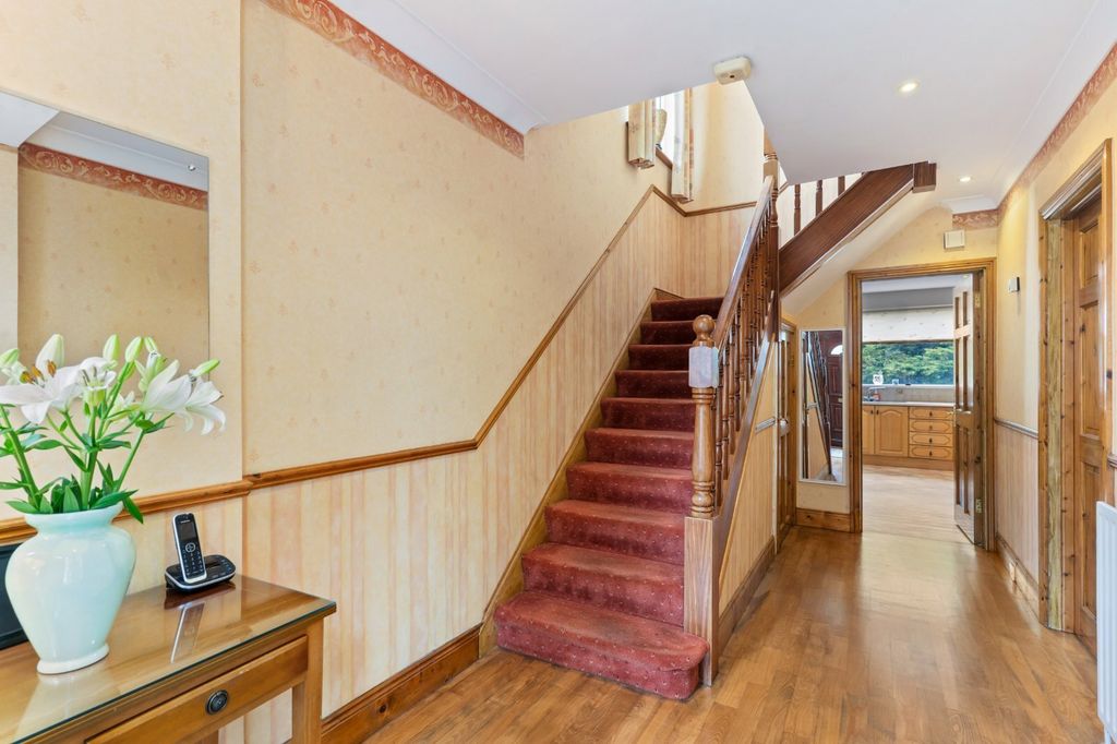 Property photo 2 of 16 Picture No. 08