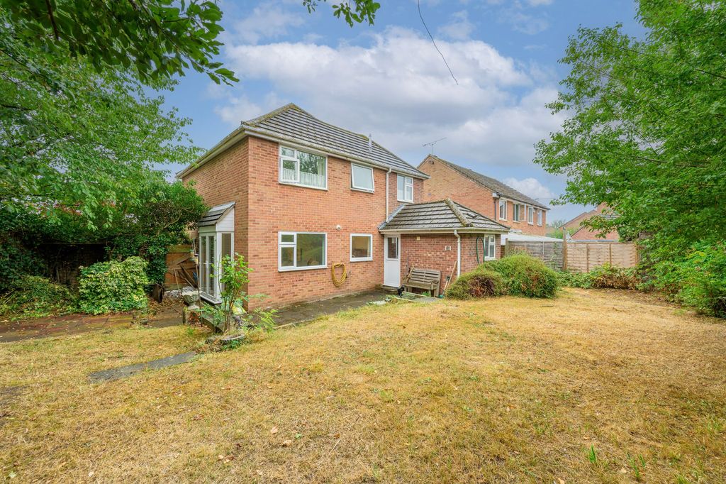 Property photo 1 of 18