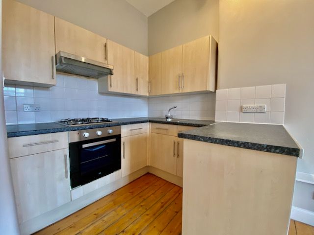 Property photo 2 of 11 Photo 2