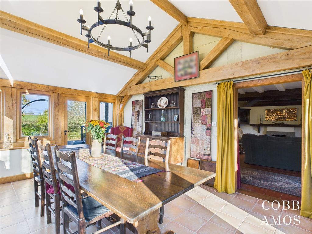 Property photo 2 of 48 Cam02803G0-Pr0243-Still012.Jpg