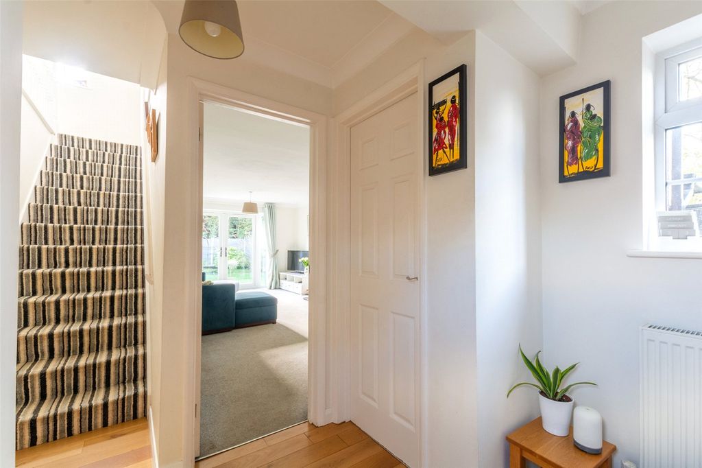 Property photo 2 of 21 Picture No. 09