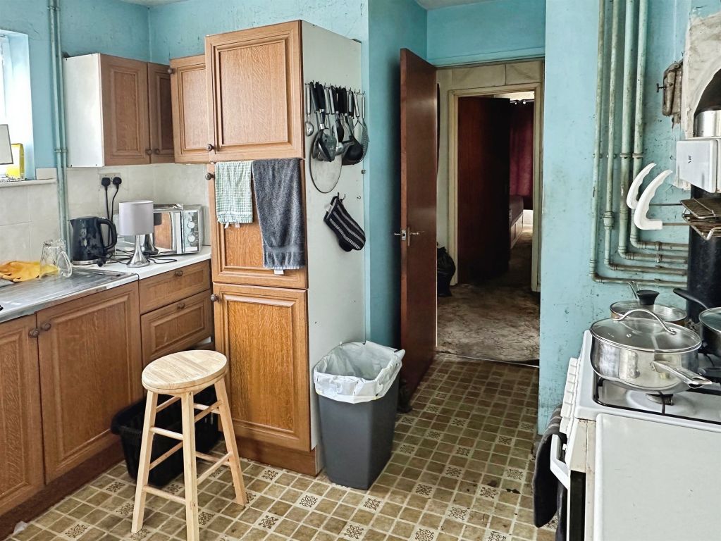 Property photo 3 of 7