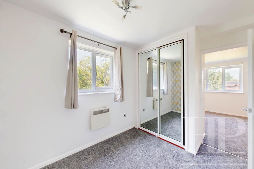 Property photo 3 of 7