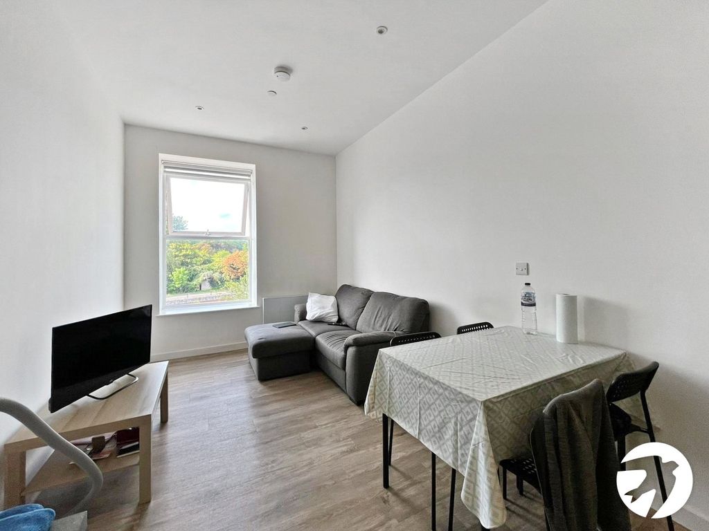 Property photo 3 of 9 Picture No. 07