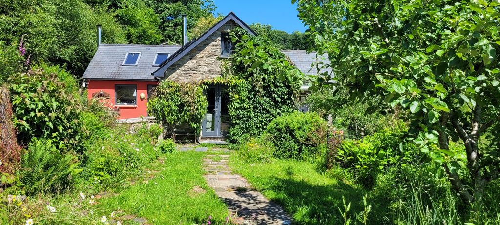 Property photo 2 of 57