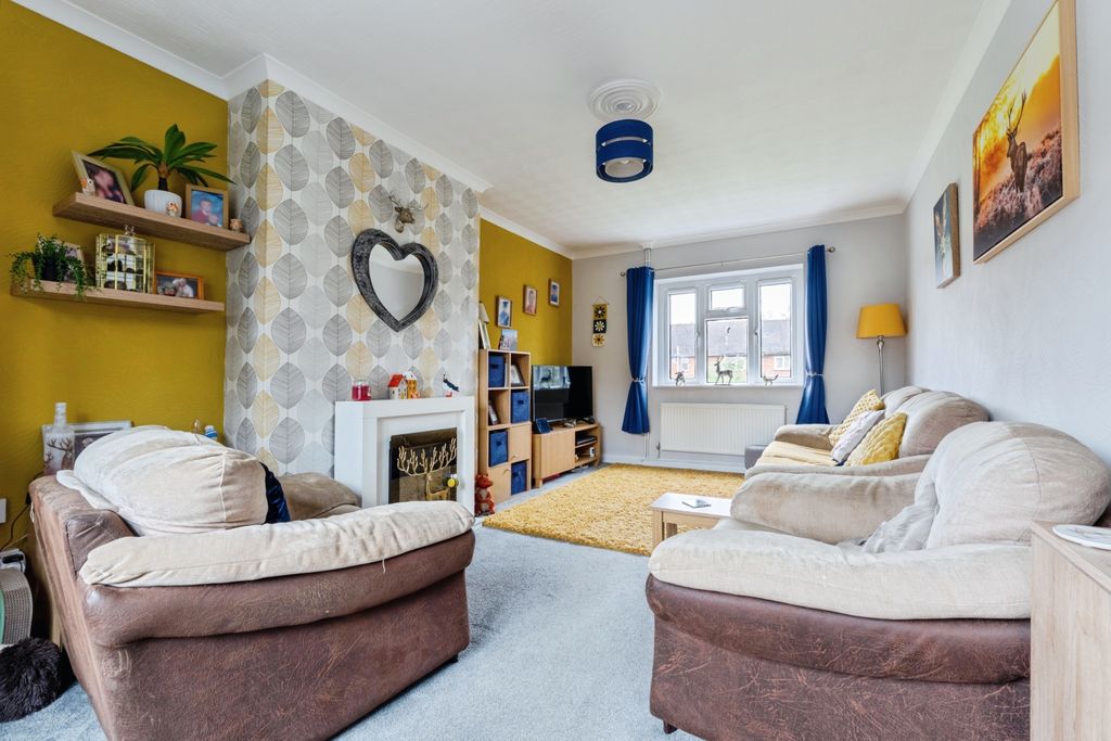 Property photo 2 of 15