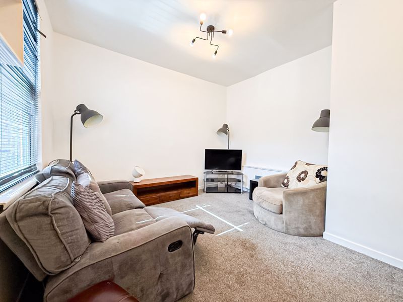 Property photo 3 of 16 Photo 10
