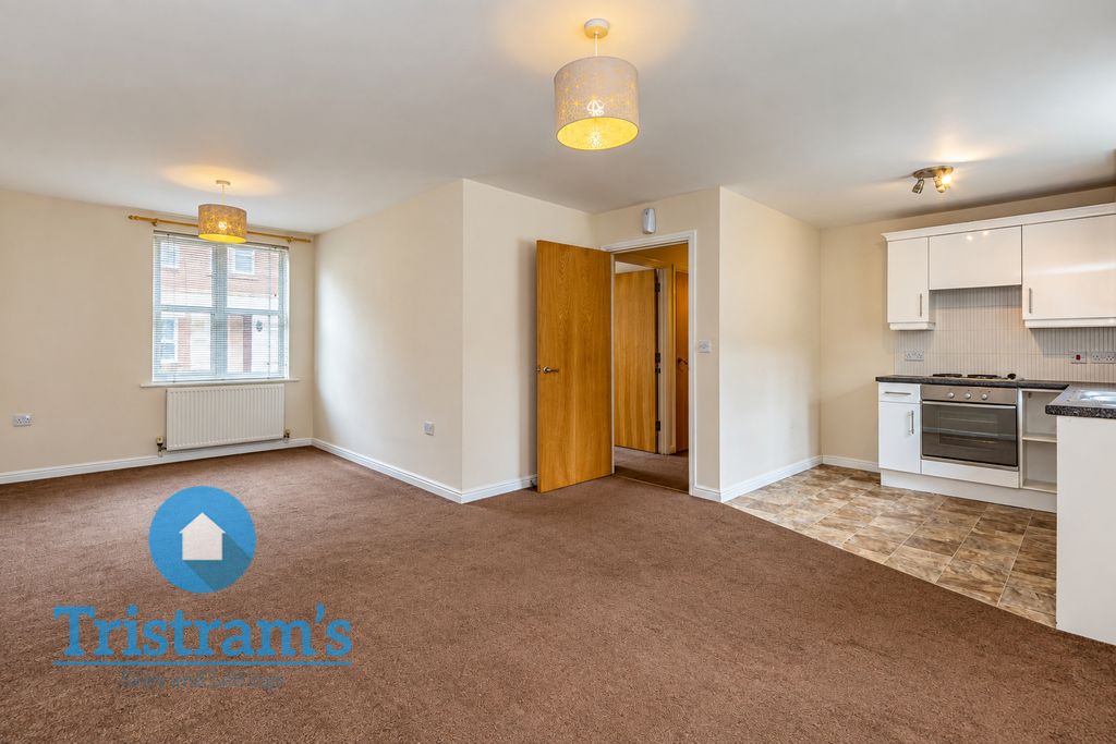 Property photo 3 of 14