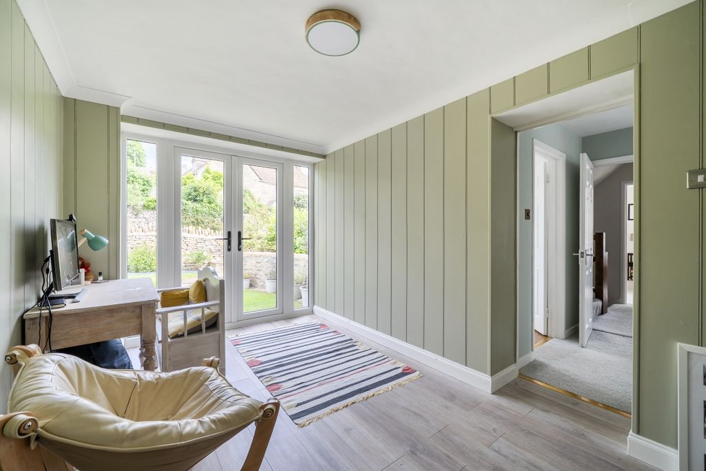 Property photo 2 of 20 1469141-17-6A2950...