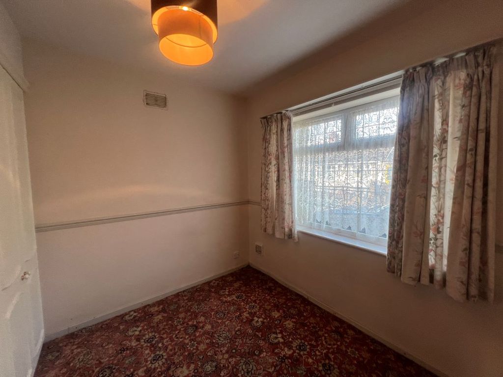 Property photo 3 of 24