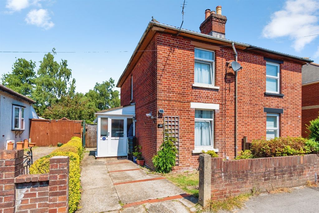 Property photo 1 of 20
