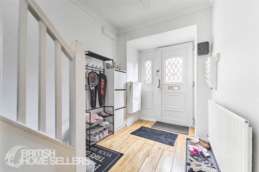 Property photo 2 of 32 Picture No. 06