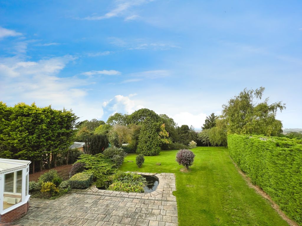 Property photo 3 of 26