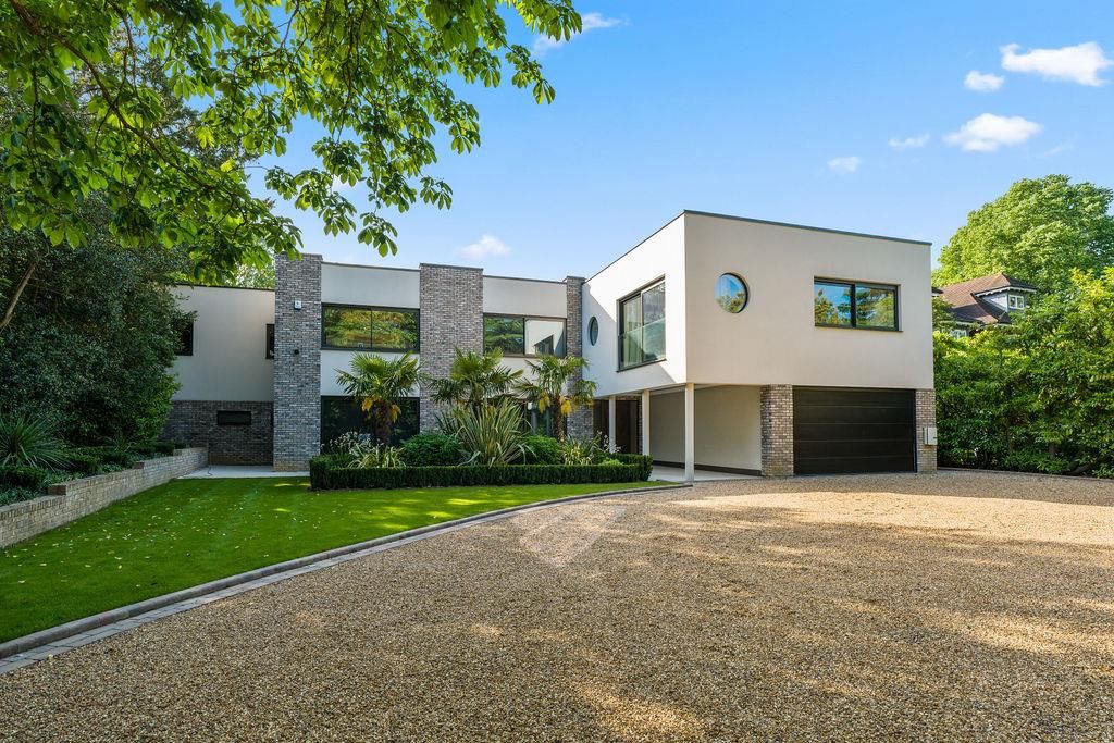 Property photo 2 of 46 Untitled-16.Jpg