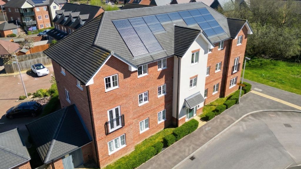 Property photo 1 of 10 5039073