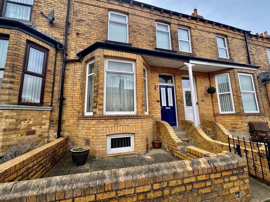 Property photo 3 of 4 Front.Jpg