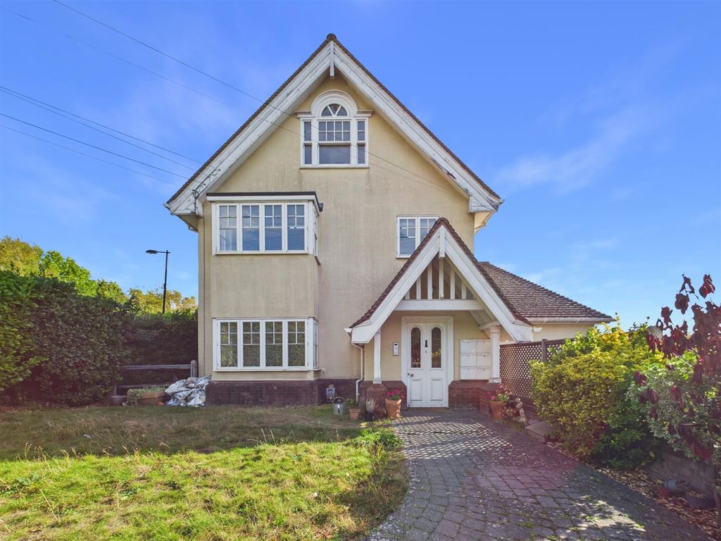 Property photo 1 of 14 Cam01563G0-Pr0354-Still014.Jpg
