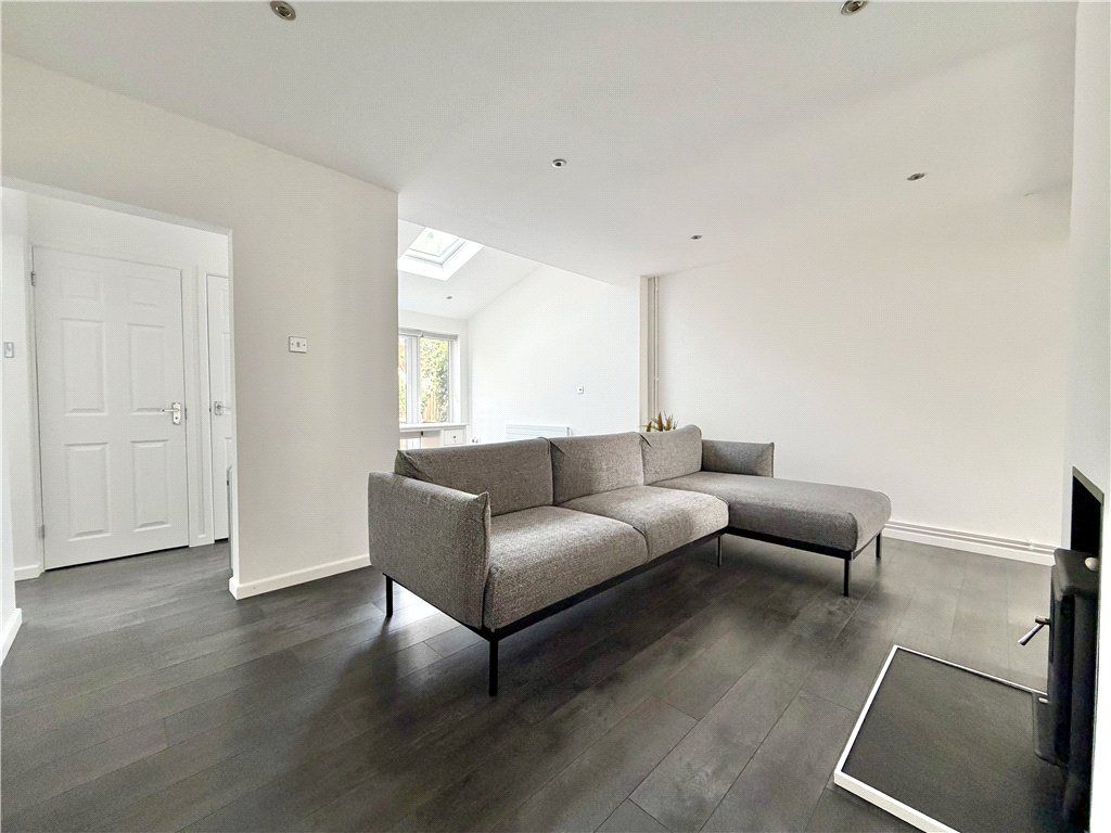 Property photo 3 of 18 Picture No. 26