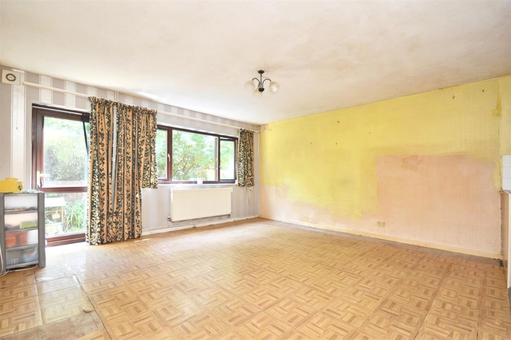 Property photo 2 of 10 Open Plan Sitting / Dining / Kitchen