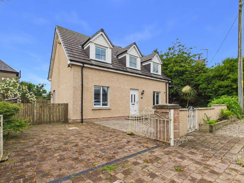 Property photo 1 of 35