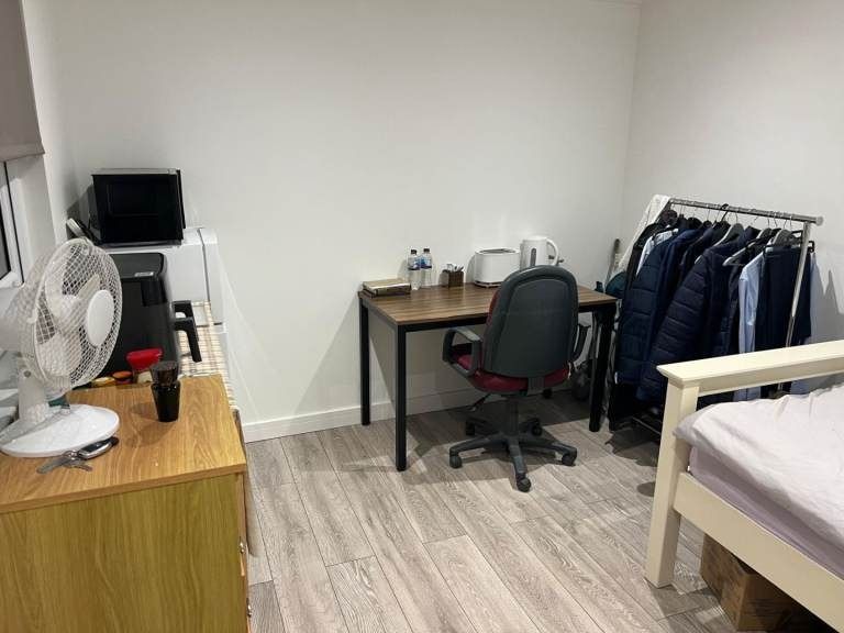 Property photo 2 of 6