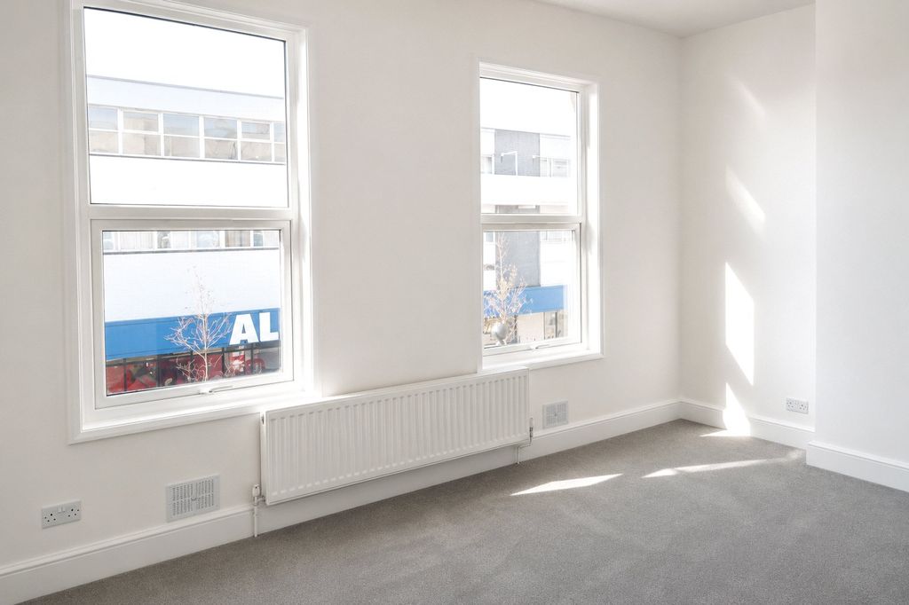 Property photo 1 of 9 Reception Room