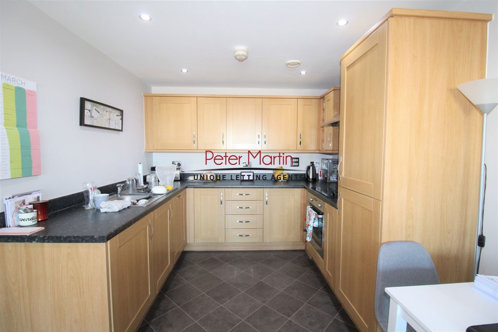 Property photo 2 of 15 Photo 7