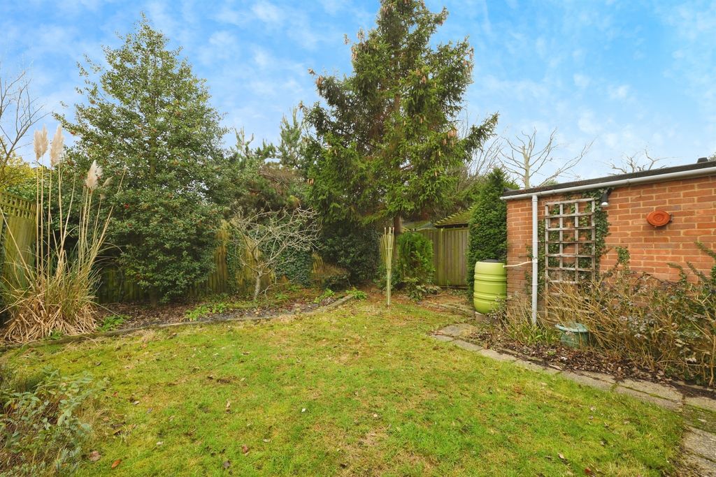 Property photo 3 of 18