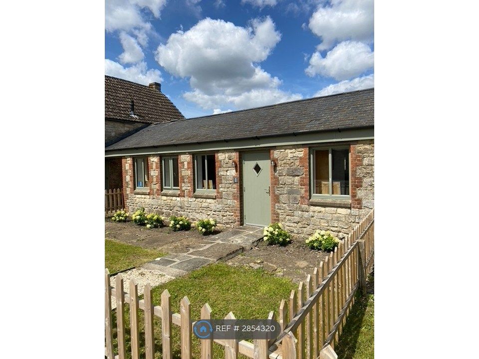 Property photo 1 of 8 Garden