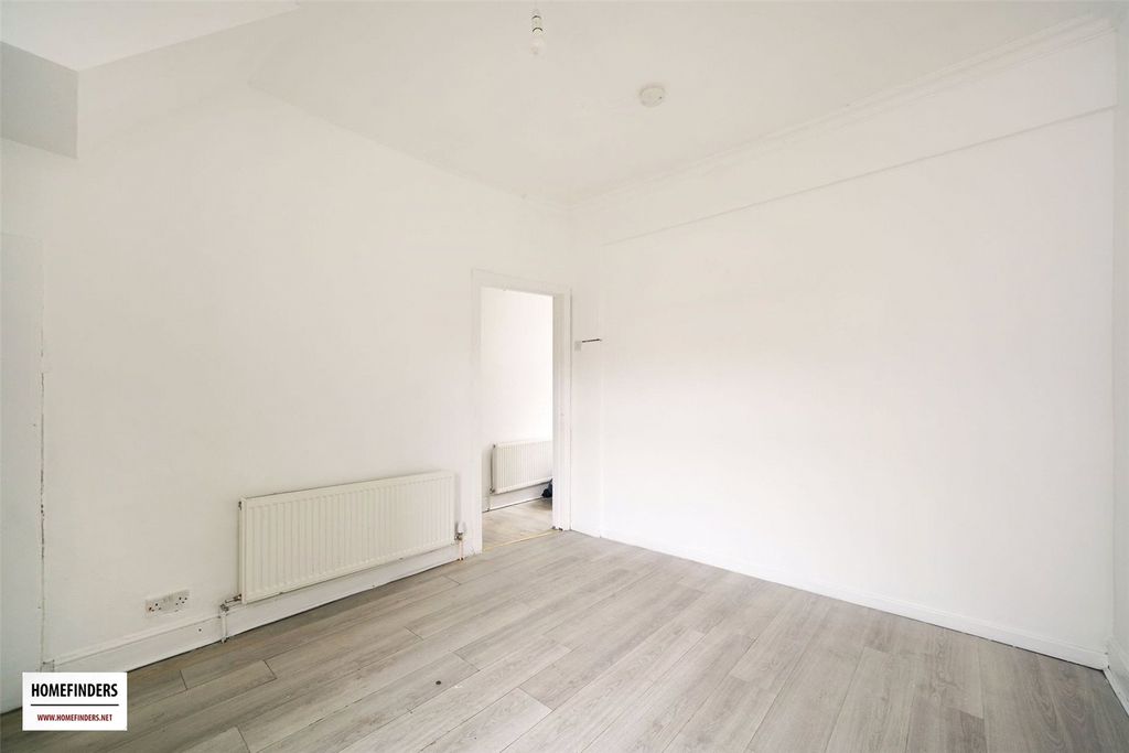 Property photo 3 of 17 Picture No. 17